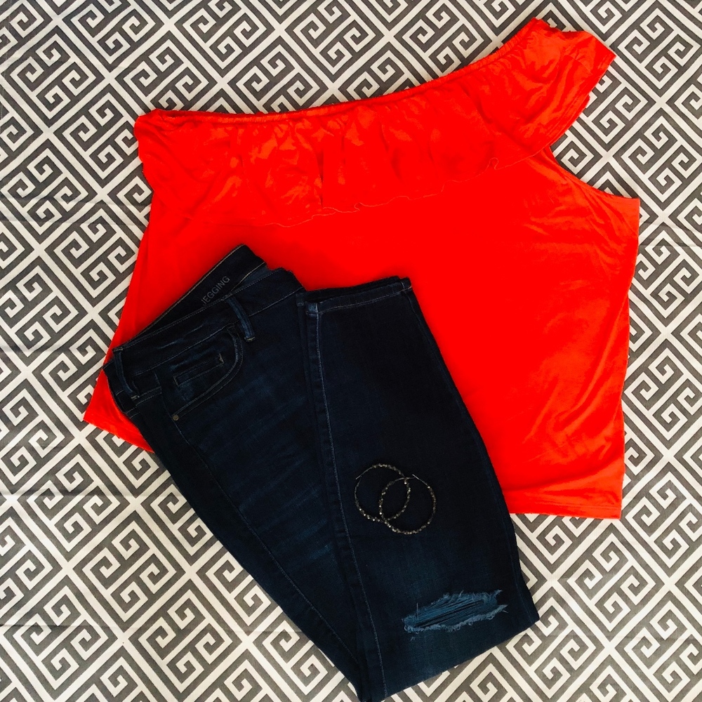 OLD NAVY |  RUFFLED OFF ONE SHOULDER TOP